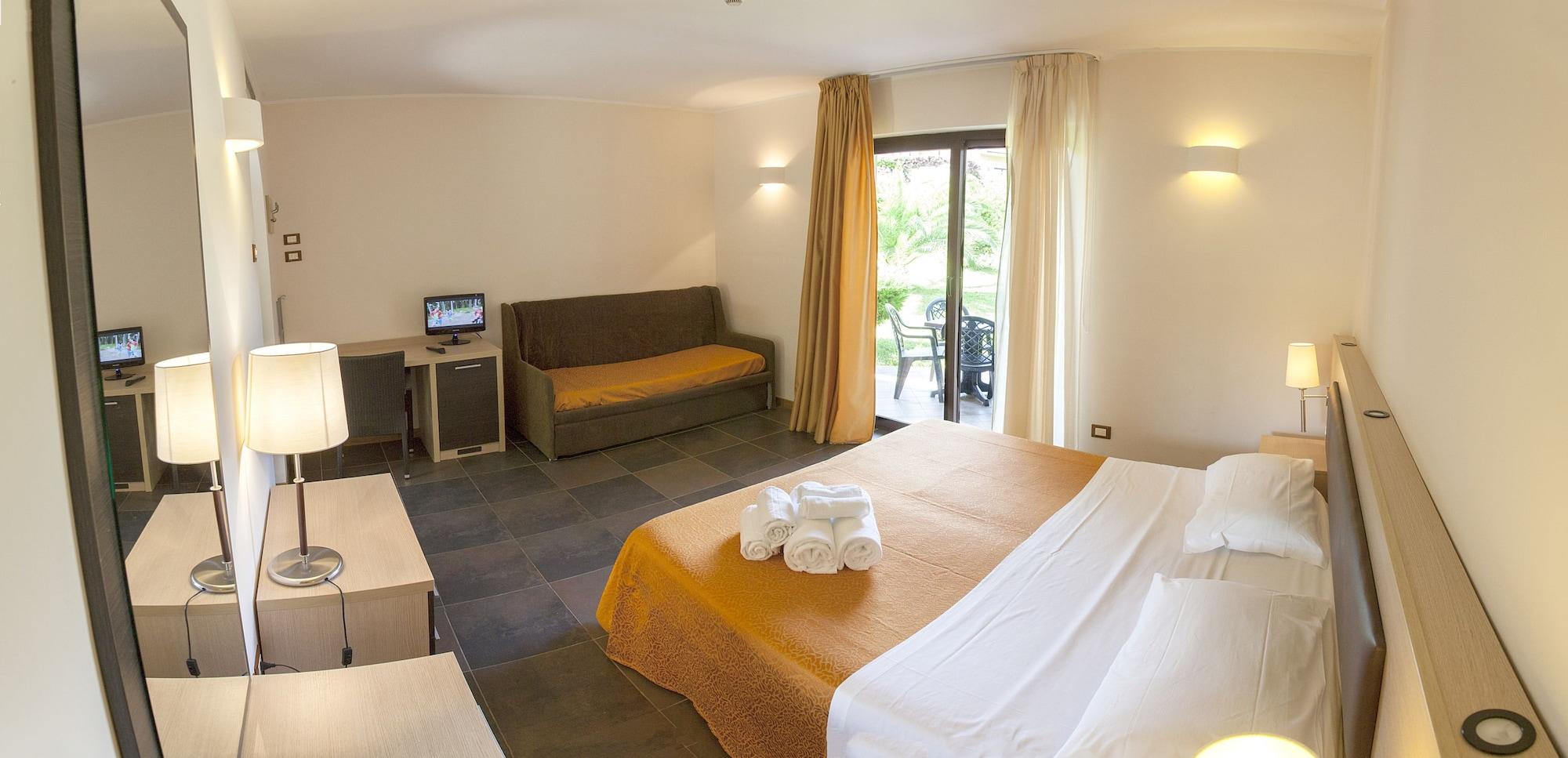 Bv Borgo Del Principe Hotel Zambrone Exterior photo