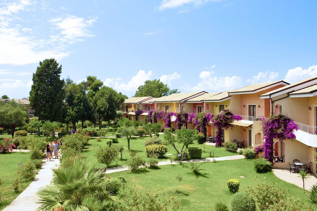 Bv Borgo Del Principe Hotel Zambrone Exterior photo