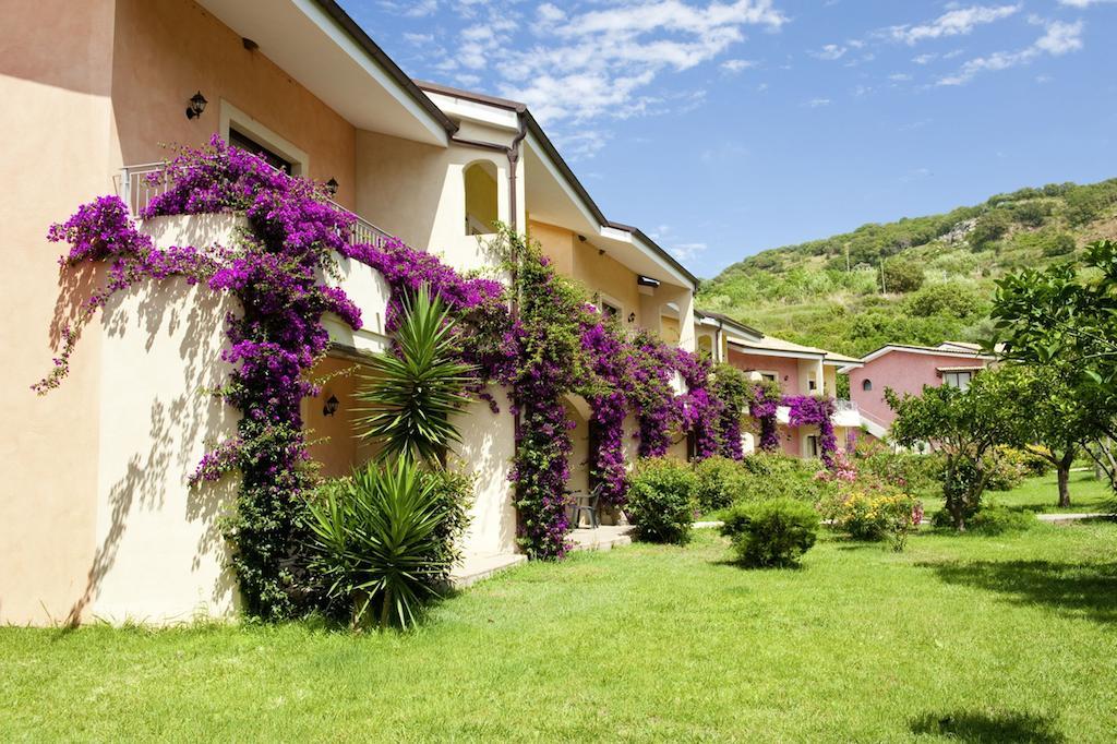 Bv Borgo Del Principe Hotel Zambrone Exterior photo