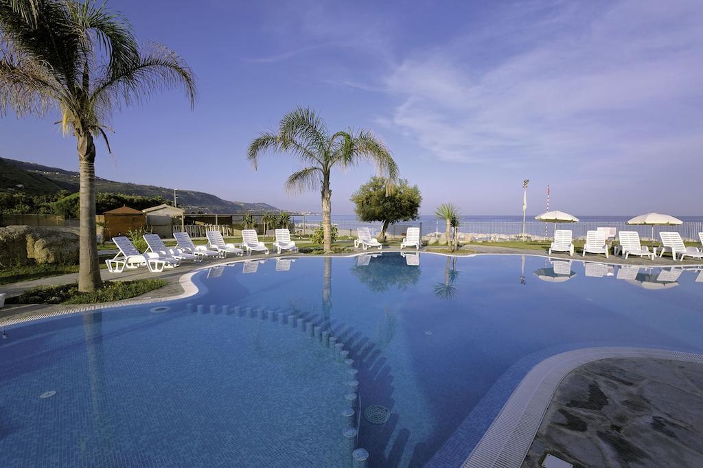 Bv Borgo Del Principe Hotel Zambrone Exterior photo